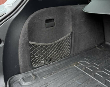 Сірий Ауді А4, об'ємом двигуна 2 л та пробігом 280 тис. км за 7399 $, фото 24 на Automoto.ua