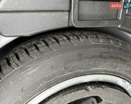 Серый Ауди А4, объемом двигателя 1.8 л и пробегом 173 тыс. км за 7200 $, фото 61 на Automoto.ua