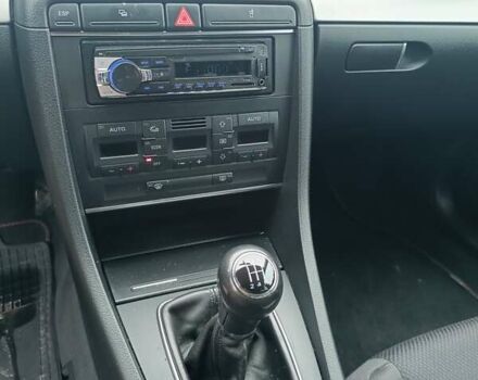 Серый Ауди А4, объемом двигателя 1.6 л и пробегом 212 тыс. км за 5500 $, фото 33 на Automoto.ua