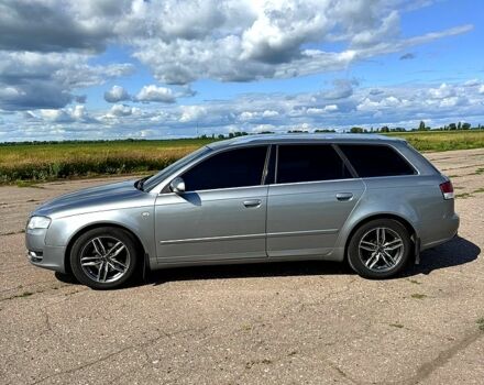 Серый Ауди А4, объемом двигателя 2 л и пробегом 299 тыс. км за 6750 $, фото 1 на Automoto.ua