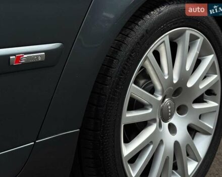Серый Ауди А4, объемом двигателя 2 л и пробегом 231 тыс. км за 7500 $, фото 6 на Automoto.ua