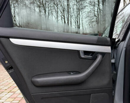 Сірий Ауді А4, об'ємом двигуна 2 л та пробігом 280 тис. км за 7399 $, фото 9 на Automoto.ua