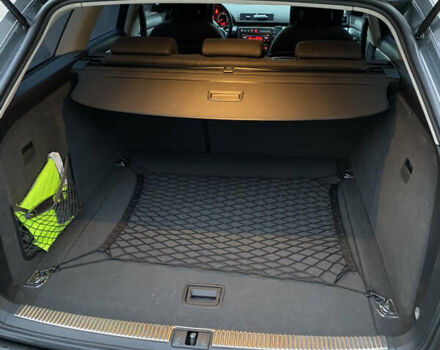 Серый Ауди А4, объемом двигателя 2.7 л и пробегом 258 тыс. км за 7500 $, фото 7 на Automoto.ua