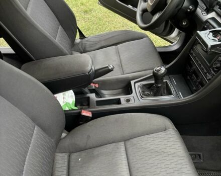 Сірий Ауді А4, об'ємом двигуна 2 л та пробігом 300 тис. км за 1000 $, фото 5 на Automoto.ua