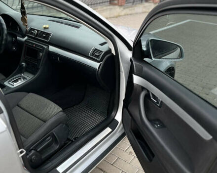 Сірий Ауді А4, об'ємом двигуна 1.98 л та пробігом 300 тис. км за 7250 $, фото 10 на Automoto.ua