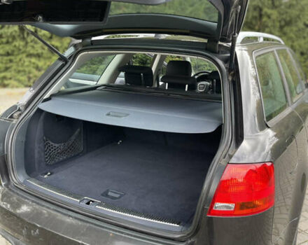 Ауді А4 2006 у Хмельницькому на Automoto.ua Сірий Ауді А4, об'ємом двигуна 2 л та пробігом 221 тис. км за 6699 $, фото 31 на Automoto.ua