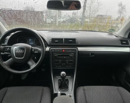 Серый Ауди А4, объемом двигателя 2 л и пробегом 239 тыс. км за 6500 $, фото 6 на Automoto.ua