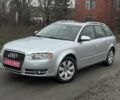 Серый Ауди А4, объемом двигателя 2 л и пробегом 195 тыс. км за 6999 $, фото 3 на Automoto.ua