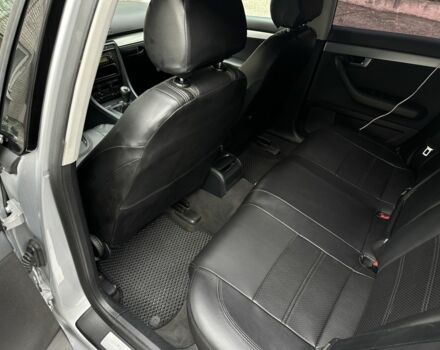 Серый Ауди А4, объемом двигателя 2 л и пробегом 310 тыс. км за 7800 $, фото 7 на Automoto.ua