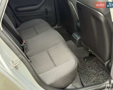 Серый Ауди А4, объемом двигателя 1.8 л и пробегом 173 тыс. км за 7200 $, фото 42 на Automoto.ua