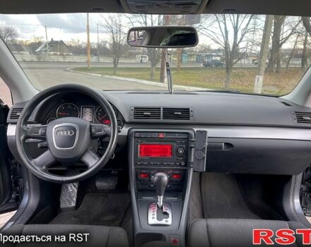 Сірий Ауді А4, об'ємом двигуна 2 л та пробігом 290 тис. км за 6700 $, фото 5 на Automoto.ua