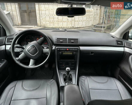 Серый Ауди А4, объемом двигателя 2 л и пробегом 310 тыс. км за 7800 $, фото 8 на Automoto.ua