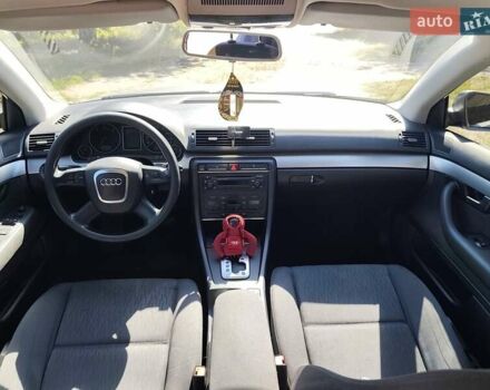 Серый Ауди А4, объемом двигателя 2 л и пробегом 298 тыс. км за 6800 $, фото 5 на Automoto.ua