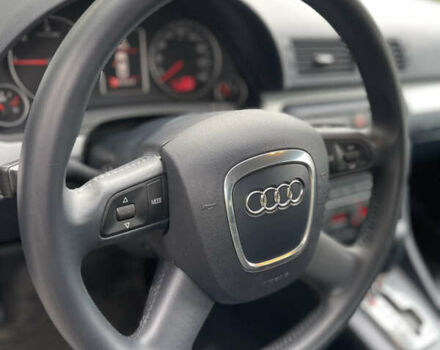 Ауді А4 2006 у Хмельницькому на Automoto.ua Сірий Ауді А4, об'ємом двигуна 2 л та пробігом 221 тис. км за 6699 $, фото 18 на Automoto.ua