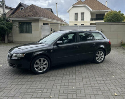 Ауді А4 2006 у Хмельницькому на Automoto.ua Сірий Ауді А4, об'ємом двигуна 2 л та пробігом 221 тис. км за 6699 $, фото 9 на Automoto.ua