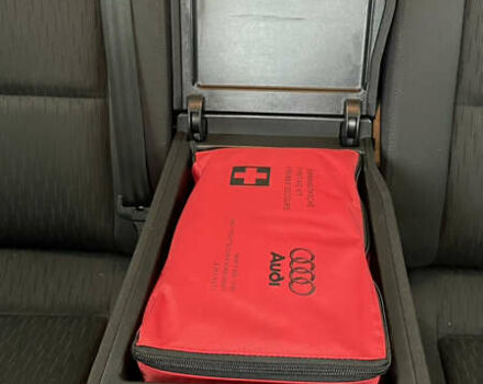 Сірий Ауді А4, об'ємом двигуна 1.97 л та пробігом 338 тис. км за 7000 $, фото 14 на Automoto.ua