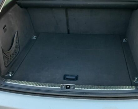 Серый Ауди А4, объемом двигателя 2 л и пробегом 358 тыс. км за 4500 $, фото 4 на Automoto.ua