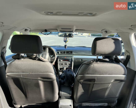 Серый Ауди А4, объемом двигателя 2 л и пробегом 298 тыс. км за 7250 $, фото 9 на Automoto.ua