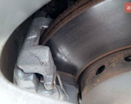 Серый Ауди А4, объемом двигателя 2 л и пробегом 313 тыс. км за 6700 $, фото 18 на Automoto.ua