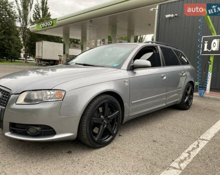 Серый Ауди А4, объемом двигателя 2.7 л и пробегом 258 тыс. км за 7500 $, фото 1 на Automoto.ua