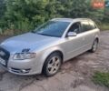 Серый Ауди А4, объемом двигателя 2 л и пробегом 288 тыс. км за 5300 $, фото 3 на Automoto.ua