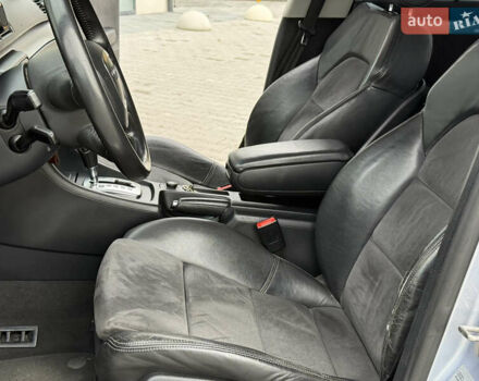 Серый Ауди А4, объемом двигателя 2 л и пробегом 320 тыс. км за 6500 $, фото 10 на Automoto.ua