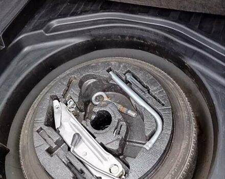 Сірий Ауді А4, об'ємом двигуна 1.6 л та пробігом 228 тис. км за 6999 $, фото 13 на Automoto.ua