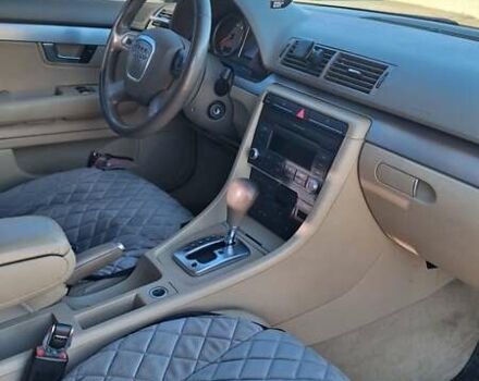 Ауди А4 2007 в Ирпене на Automoto.ua Серый Ауди А4, объемом двигателя 2 л и пробегом 255 тыс. км за 7500 $, фото 6 на Automoto.ua