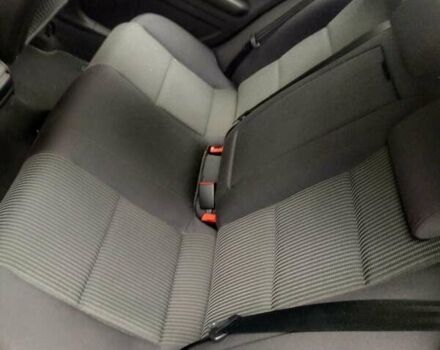 Серый Ауди А4, объемом двигателя 2 л и пробегом 270 тыс. км за 7500 $, фото 9 на Automoto.ua