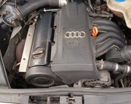 Сірий Ауді А4, об'ємом двигуна 1.6 л та пробігом 228 тис. км за 6999 $, фото 15 на Automoto.ua