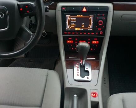 Сірий Ауді А4, об'ємом двигуна 0 л та пробігом 333 тис. км за 3500 $, фото 5 на Automoto.ua