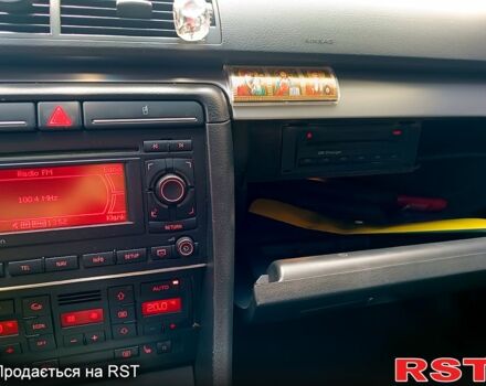 Серый Ауди А4, объемом двигателя 2 л и пробегом 237 тыс. км за 7500 $, фото 5 на Automoto.ua