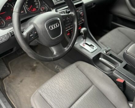 Сірий Ауді А4, об'ємом двигуна 2.7 л та пробігом 300 тис. км за 3000 $, фото 4 на Automoto.ua