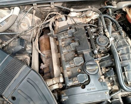 Серый Ауди А4, объемом двигателя 2 л и пробегом 237 тыс. км за 7500 $, фото 12 на Automoto.ua