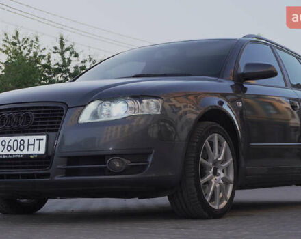Серый Ауди А4, объемом двигателя 2 л и пробегом 299 тыс. км за 6800 $, фото 6 на Automoto.ua