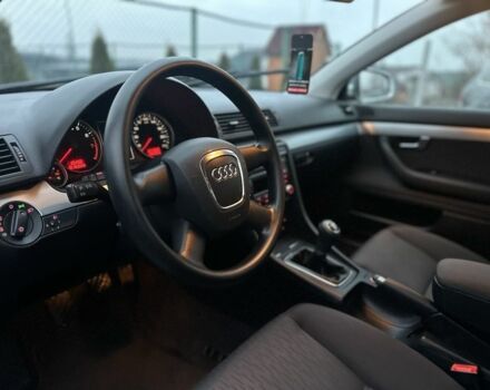 Сірий Ауді А4, об'ємом двигуна 1.6 л та пробігом 219 тис. км за 6700 $, фото 5 на Automoto.ua