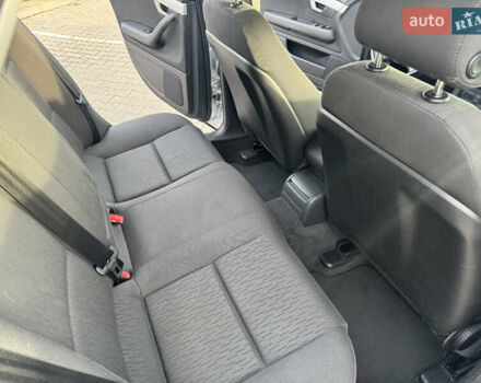 Серый Ауди А4, объемом двигателя 1.6 л и пробегом 261 тыс. км за 6500 $, фото 24 на Automoto.ua