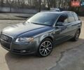 Сірий Ауді А4, об'ємом двигуна 2 л та пробігом 300 тис. км за 8600 $, фото 13 на Automoto.ua
