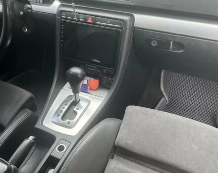 Серый Ауди А4, объемом двигателя 2 л и пробегом 330 тыс. км за 7000 $, фото 5 на Automoto.ua