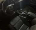 Серый Ауди А4, объемом двигателя 2 л и пробегом 300 тыс. км за 4900 $, фото 7 на Automoto.ua
