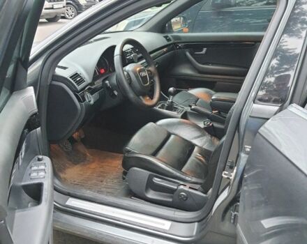 Серый Ауди А4, объемом двигателя 2 л и пробегом 298 тыс. км за 7600 $, фото 2 на Automoto.ua