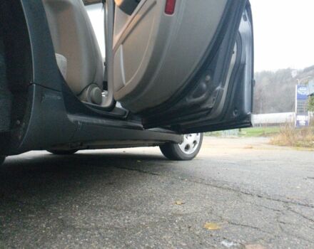 Серый Ауди А4, объемом двигателя 2.5 л и пробегом 333 тыс. км за 2900 $, фото 10 на Automoto.ua