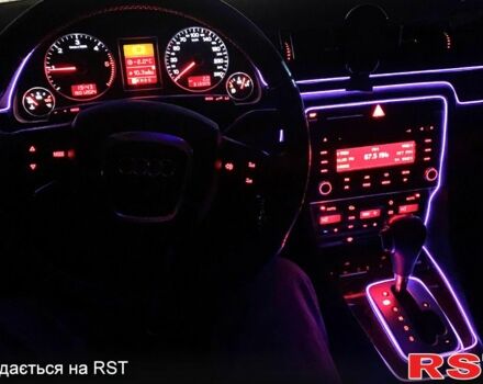 Серый Ауди А4, объемом двигателя 2 л и пробегом 300 тыс. км за 8700 $, фото 3 на Automoto.ua