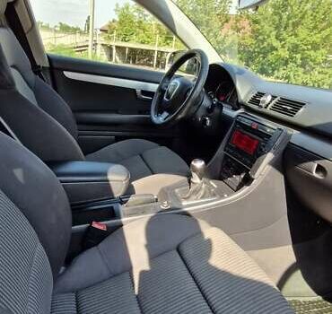 Серый Ауди А4, объемом двигателя 1.97 л и пробегом 300 тыс. км за 6000 $, фото 5 на Automoto.ua