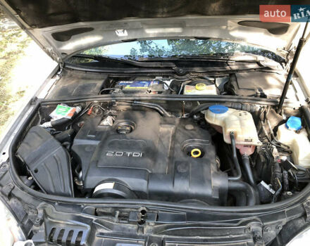 Ауді А4 2007 у Кривому Розі на Automoto.ua Сірий Ауді А4, об'ємом двигуна 1.97 л та пробігом 270 тис. км за 7650 $, фото 7 на Automoto.ua