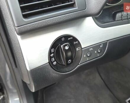 Сірий Ауді А4, об'ємом двигуна 2 л та пробігом 232 тис. км за 7200 $, фото 41 на Automoto.ua