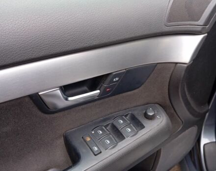 Сірий Ауді А4, об'ємом двигуна 1.6 л та пробігом 228 тис. км за 6999 $, фото 7 на Automoto.ua