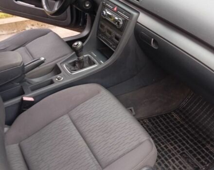 Сірий Ауді А4, об'ємом двигуна 1.6 л та пробігом 228 тис. км за 6999 $, фото 13 на Automoto.ua