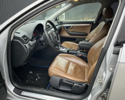 Серый Ауди А4, объемом двигателя 2 л и пробегом 170 тыс. км за 3499 $, фото 7 на Automoto.ua