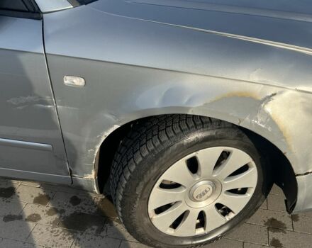 Сірий Ауді А4, об'ємом двигуна 1.9 л та пробігом 393 тис. км за 2800 $, фото 5 на Automoto.ua